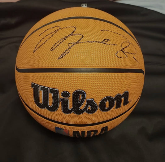 MICHAEL JORDAN signed basketball NBA COA Hologram Beckett Autographs